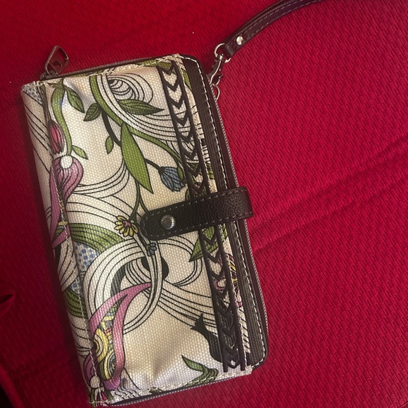 Sakroots‎ crossbody purse and clutch. Multi color - Picture 1 of 6